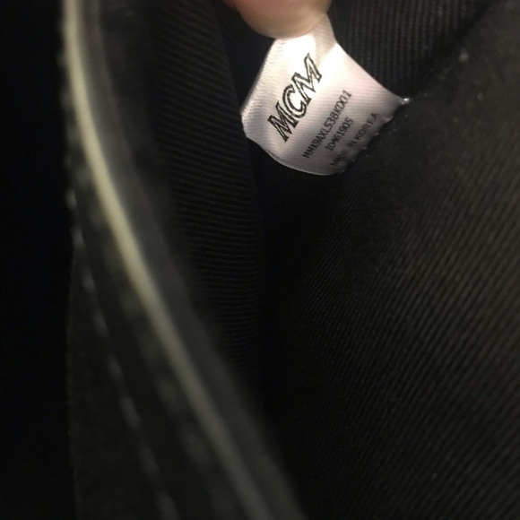 NWT MCM Large Leather Logo Backpack - Picture 10 of 16